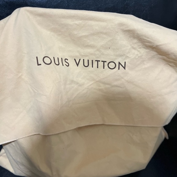 Louis vuitton monogram canvas Kalahari GM Tote - Picture 4 of 6